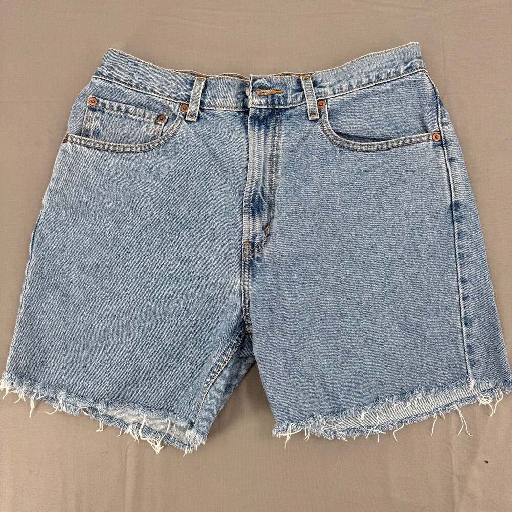 Vintage Y2K Levi's 505 Regular Fit Cut Off Denim Shorts W34